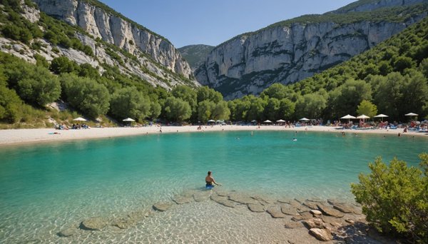 Les meilleurs spots de baignade dans le verdon avec le camping la farigoulette